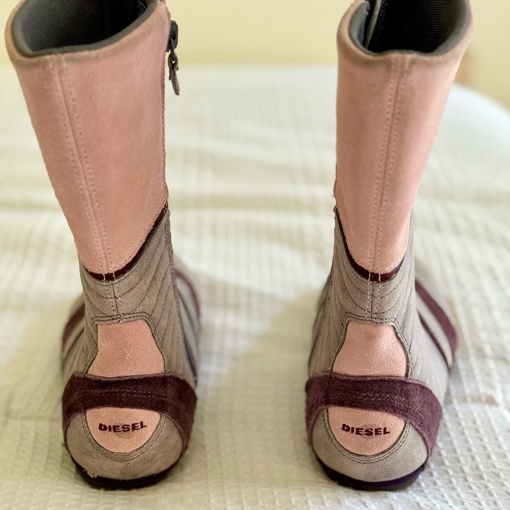 GirlsDiesel Pink and Gray Winter Boots Size 1 - Picture 4 of 9